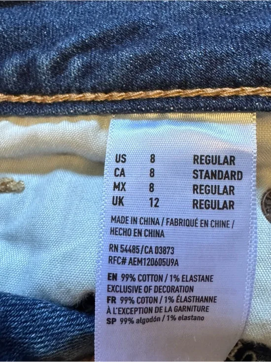 American Eagle Embroidered Distressed Denim Mini Skirt Size 8 Boho Festival - Picture 5 of 6